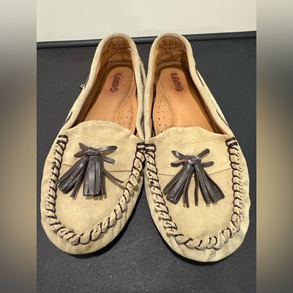 Lamo Beige /Tan Suede Moccasins with Tassels Slipper Shoes Slip On Relaxed - Picture 4 of 10